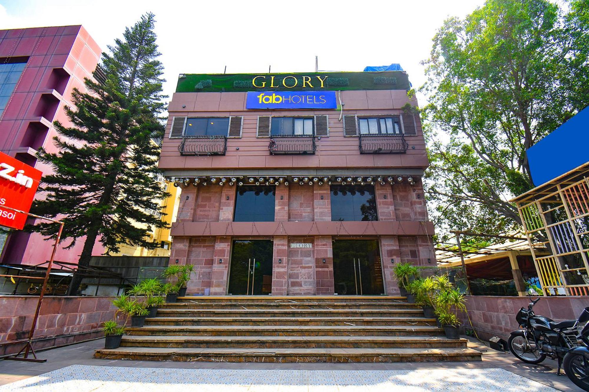 Hotel Fabexpress Glory - Nr Skywalk Bridge Pimpri-Chinchwad Esterno foto