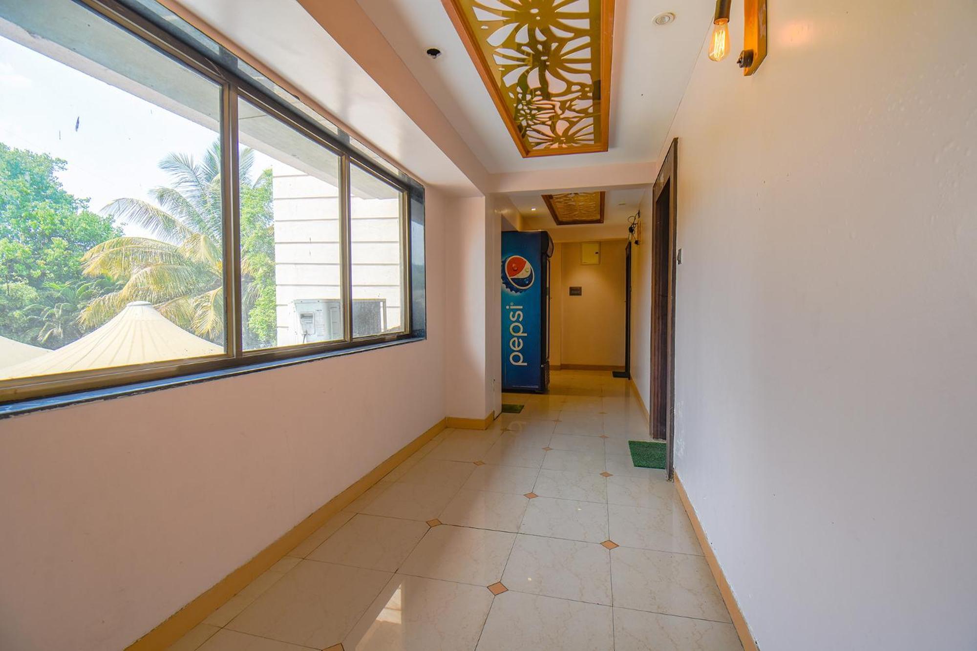 Hotel Fabexpress Glory - Nr Skywalk Bridge Pimpri-Chinchwad Esterno foto